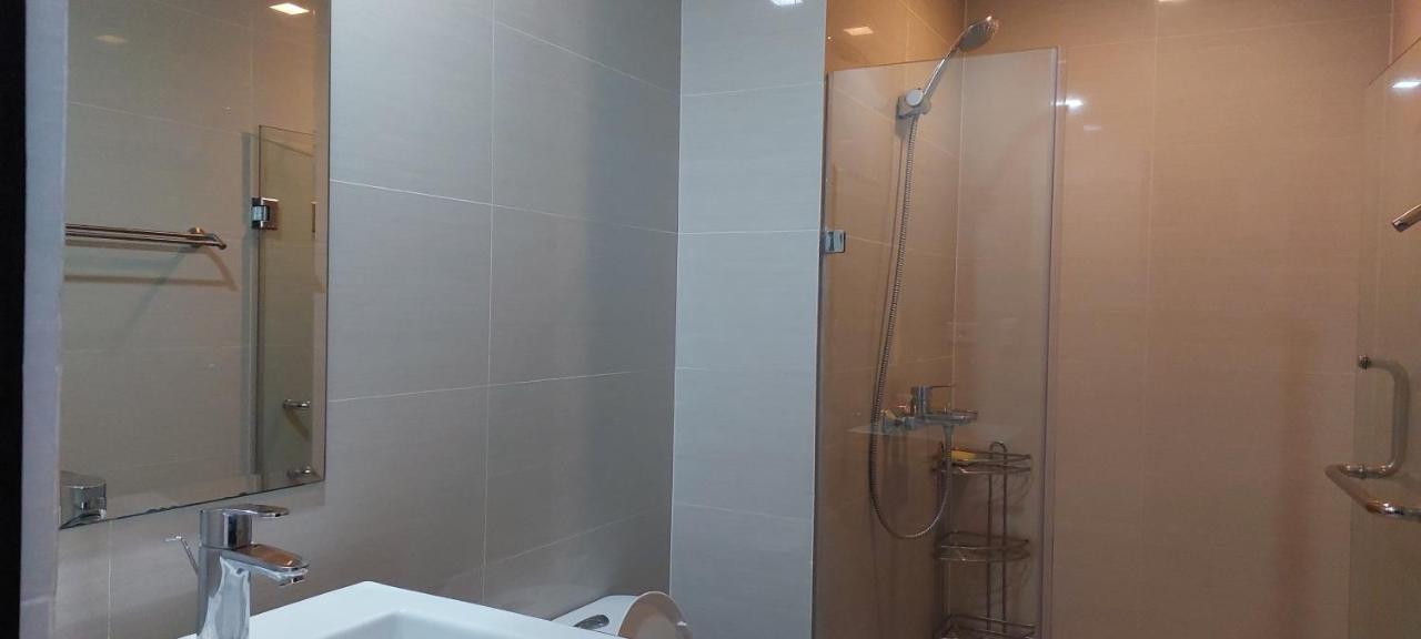 Naia Teminal 3,Newport,Pasay,Elegant Suites Маніла Екстер'єр фото